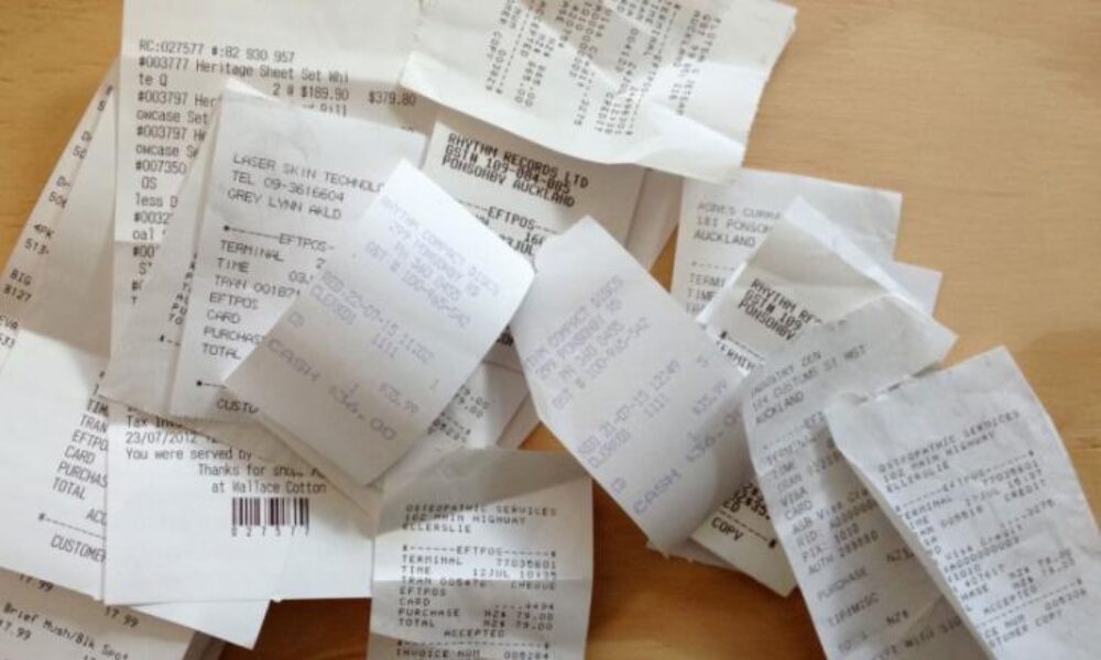 Finanțele lansează iBon, aplicația de verificare a bonurilor fiscale