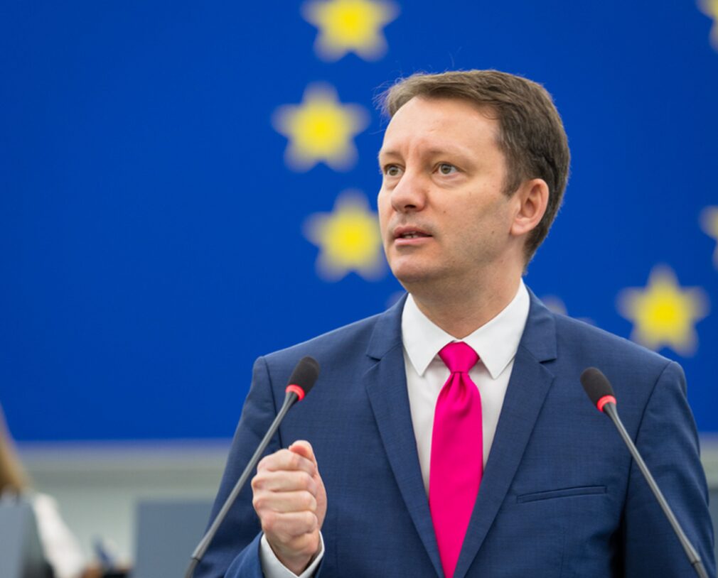 Eurodeputatul Sigfried Mureșan avertizează cu privire la riscurile României de pierde bani din PNRR