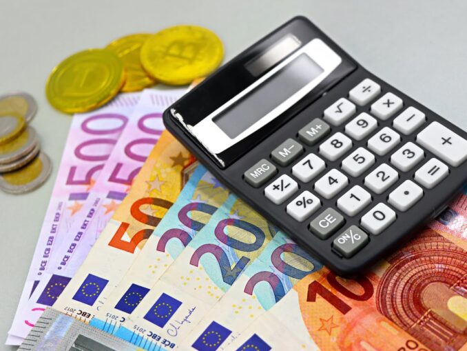 Pilonul 2 de pensii si riscurile lui. 3 metode prin care pierzi bani din cont