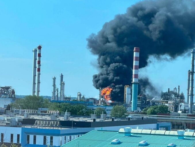 Explozie la o rafinărie MOL din Ungaria