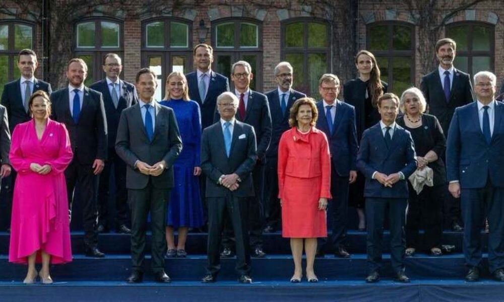 De la reuniunea miniştrilor de Externe NATO, Oana Ţoiu critică contestarea finanţării apărării României