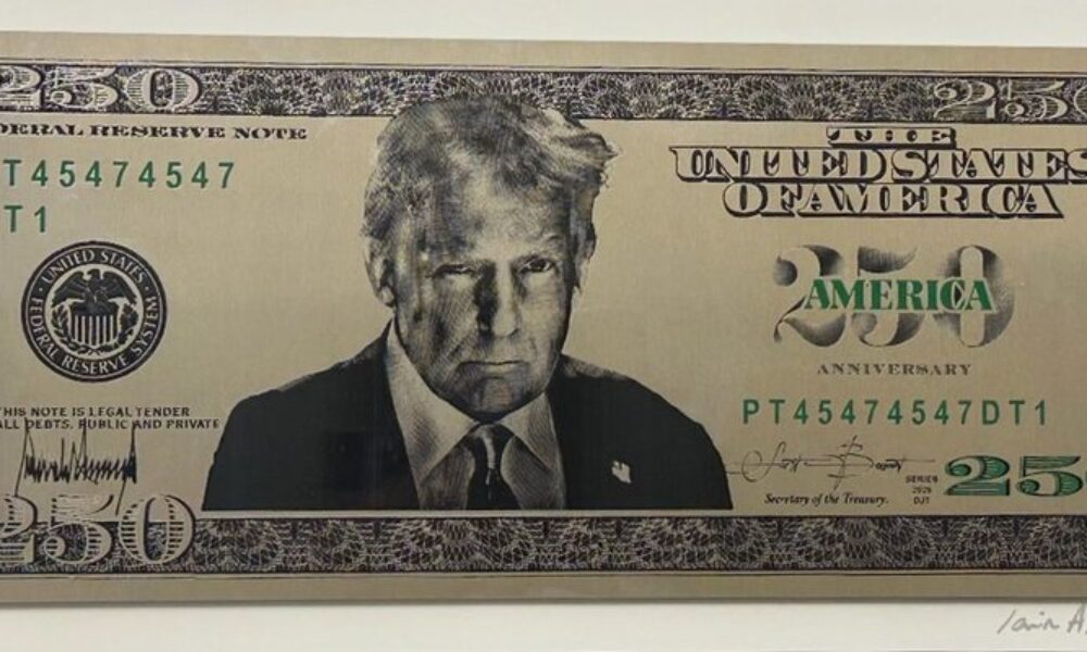 Trump ar putea apărea pe o nouă bancnotă de 250 de dolari