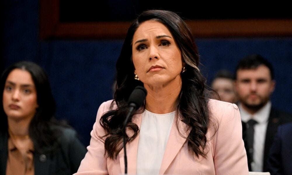 Instituția care coordonează serviciile de informații americane rămâne fără șef. Directoarea Tulsi Gabbard demisionează
