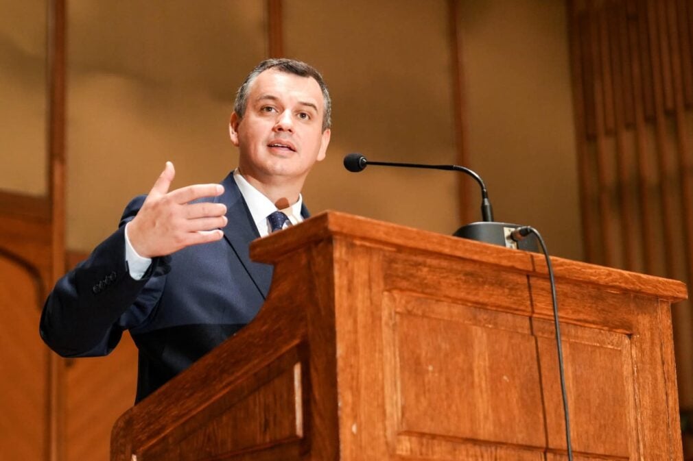 SURSE Bursa zvonurilor. Primele nume din guvernul Tomac
