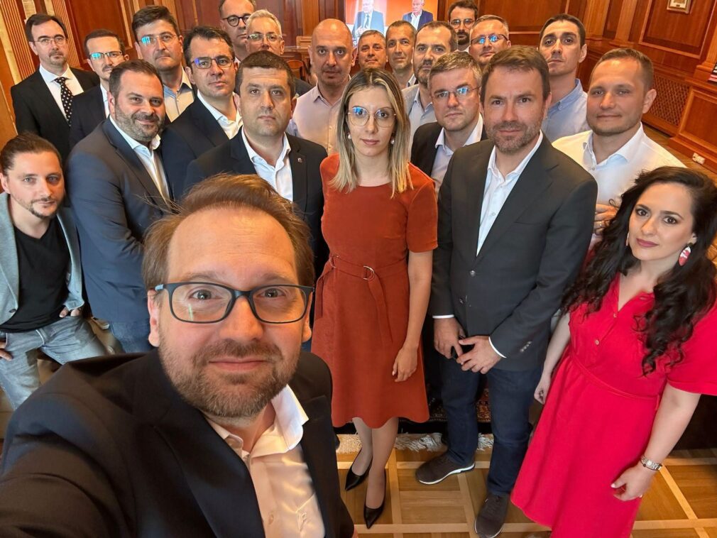 Pierde Dominic Fritz mandatul de primar după decizia ÎCCJ? Decizia, în pixul prefectului de Timiș