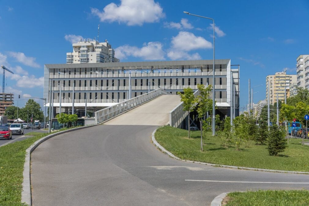 Primăria Capitalei deschide două parcări mari cu peste 1.700 de locuri. Tarifele pornesc de la 5 lei pe oră