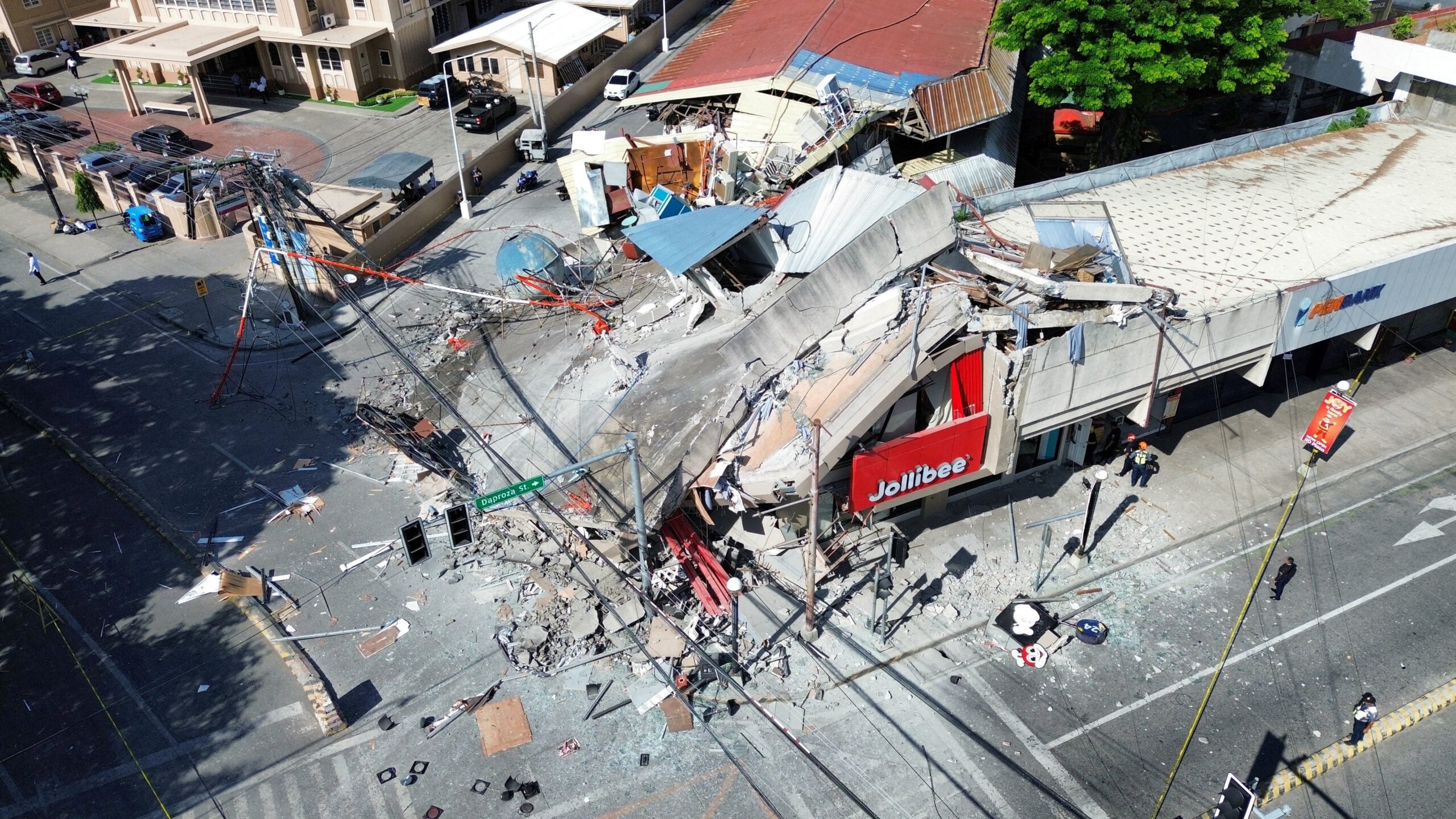 Cutremur de 7,8 grade în Filipine. A fost emisă alertă de ts