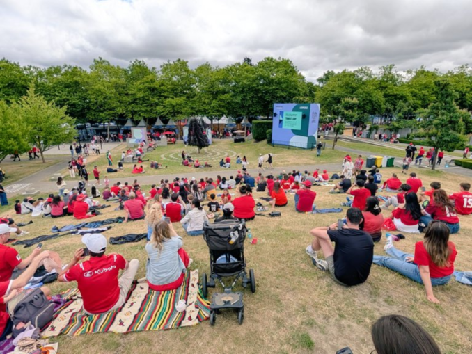 O persoană a fost ucisă într-un schimb de focuri într-un „fan zone” la Cupa Mondială