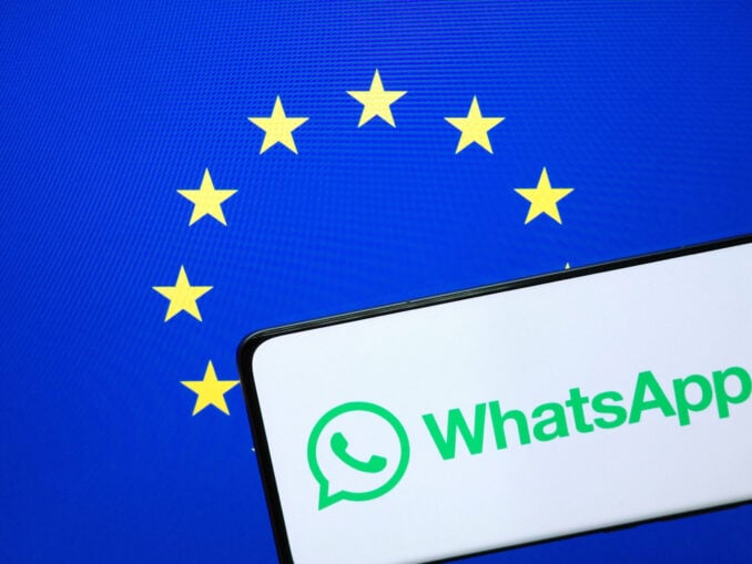 Comisia Europeană obligă Meta să restabilească accesul gratuit la WhatsApp pentru asistenții digitali concurenți