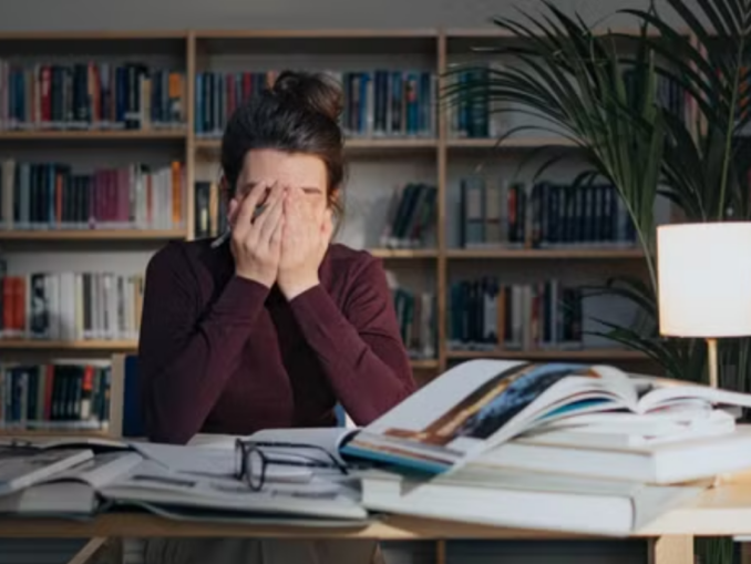 MAI, avertisment înaintea examenelor: Presiunea notelor poate avea consecințe grave pentru copii