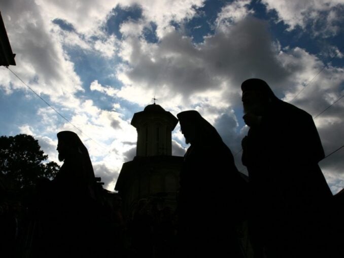 Fața nevăzută a Bisericii. Scandalurile sexuale care au zguduit BOR