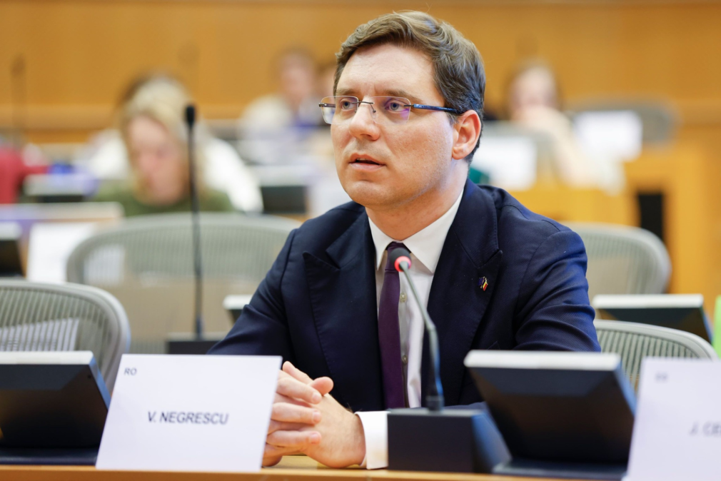 Victor Negrescu: A fost votat raportul privind planul european de combatere a crizei de personal din sănătate