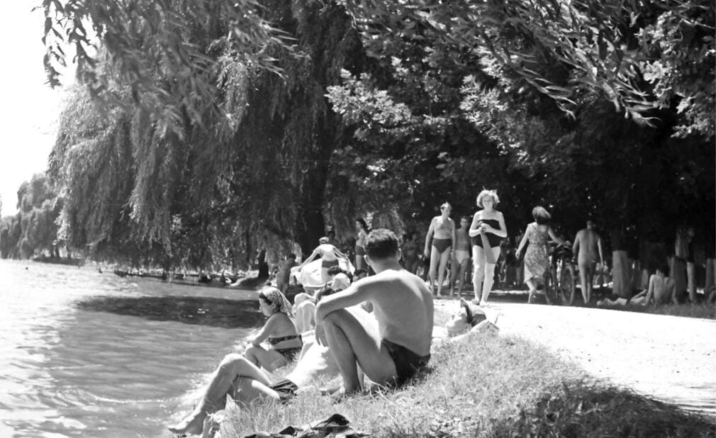 Ștrandurile pierdute ale Bucureștiului. Cum se răcoreau bucureștenii la Tei și Floreasca înainte de 1990