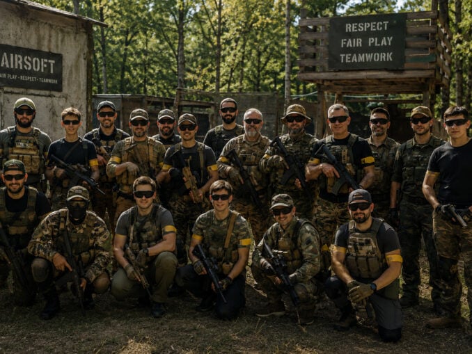 Airsoftul — sportul preferat al generației active, indiferent de vârstă