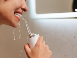 Beneficiile irigatorului bucal pentru prevenirea bolilor gingivale