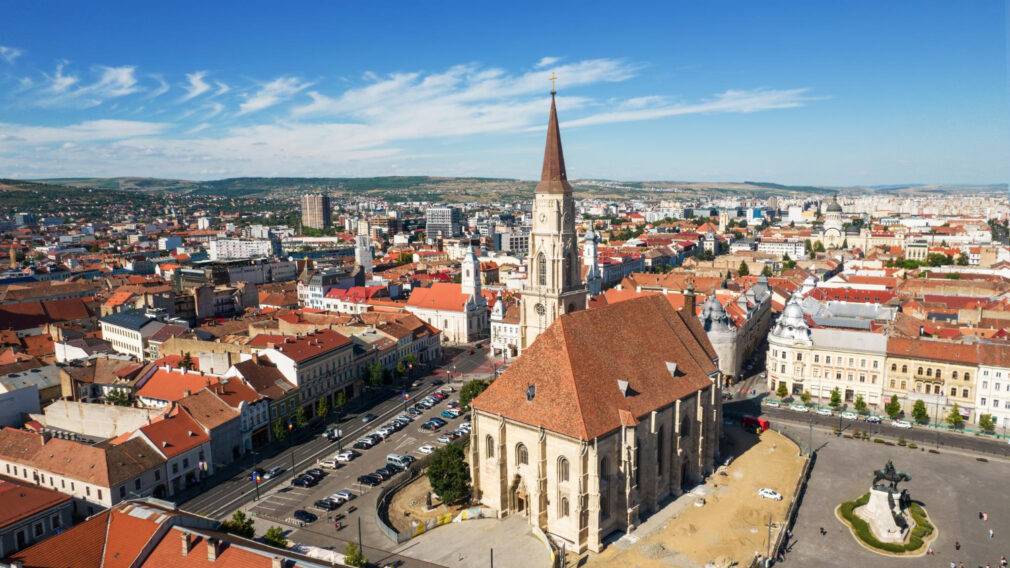 Clujenii iau cele mai mari credite ipotecare din țară și plătesc cele mai consistente avansuri. Timișorenii „forțează” avansul pentru rate mai mici