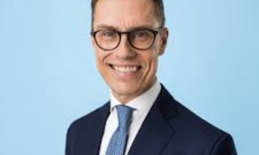 Președintele Finlandei: „Nu ar fi minunat să fie Canada al 28-lea stat al UE, în loc să devină al 51-lea stat al SUA?”