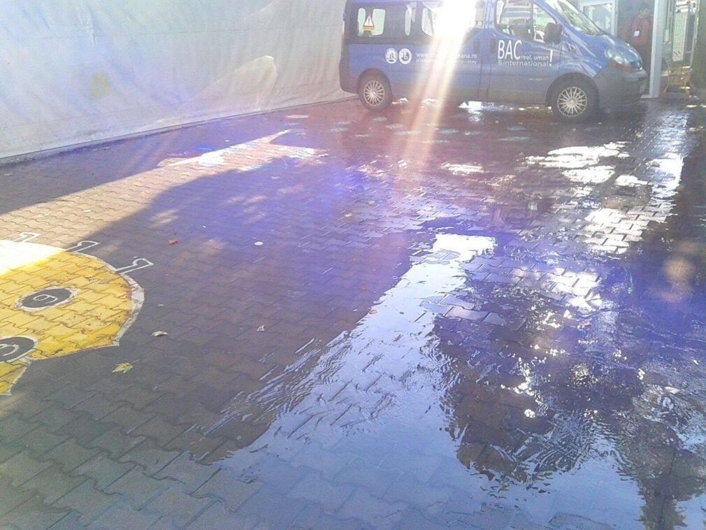 Apa Nova implementează în permanență măsuri preventive pentru diminuarea impactului ploilor abundente din București