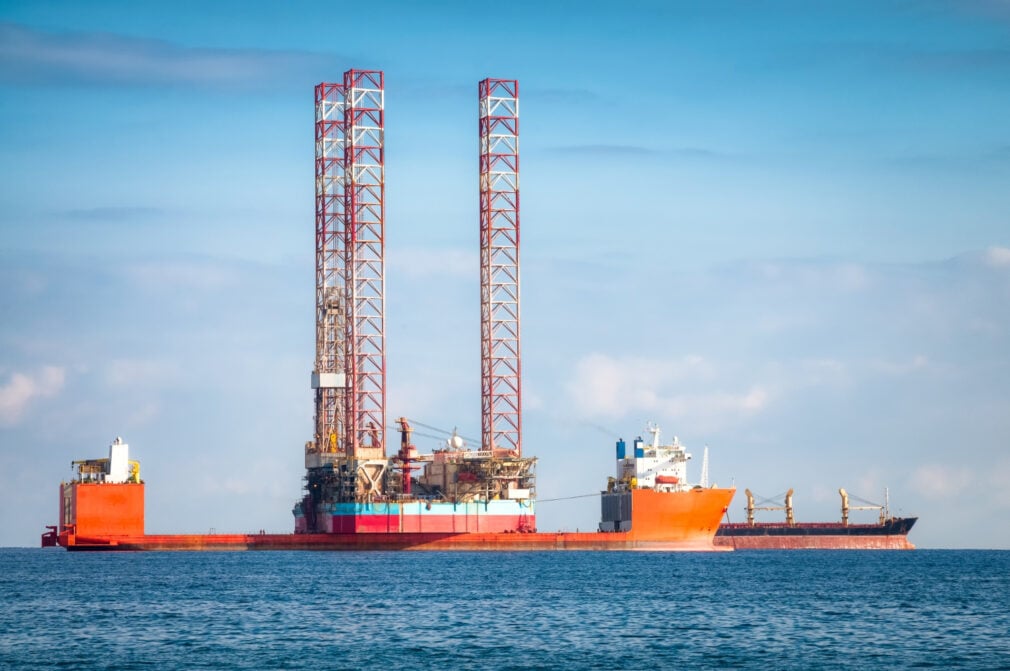 Companiile petroliere americane declară profituri uriașe, în contextul războiului din Iran. ExxonMobil, profituri duble față de același trimestru al anului trecut