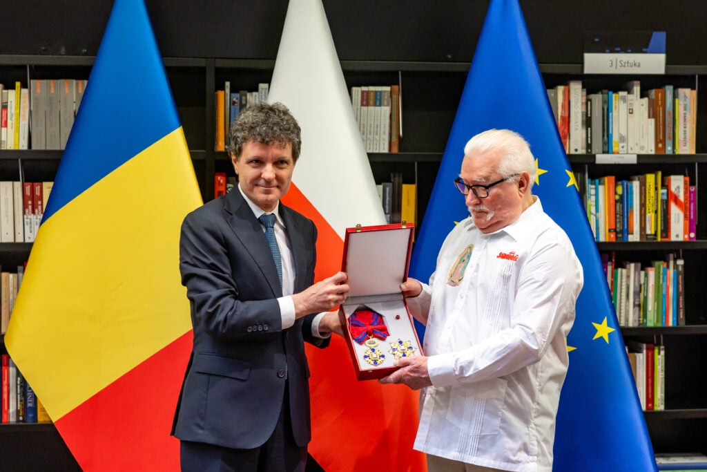 România, pe marți seara!