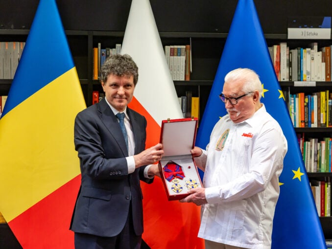 România, pe marți seara!