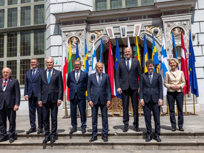 Doar 5 zile de la Nicușor Dan pentru formarea unui nou Guvern. România, prinsă între banii pentru PNRR și vacanța parlamentară