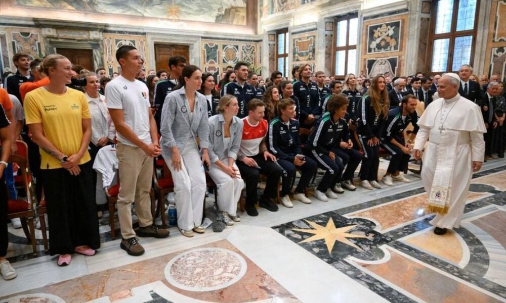 David Popovici, alături de elitele natației la Vatican înainte de Trofeul „Sette Colli”