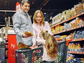 Raport de la UE. Cât de sigure sunt alimentele care ajung pe masa românilor? Fructele și legumele prezintă cele mai mari pericole