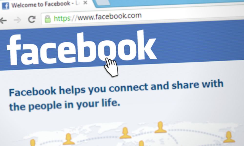 A picat facebook în România. Rețeaua de socializare a început să își revină treptat