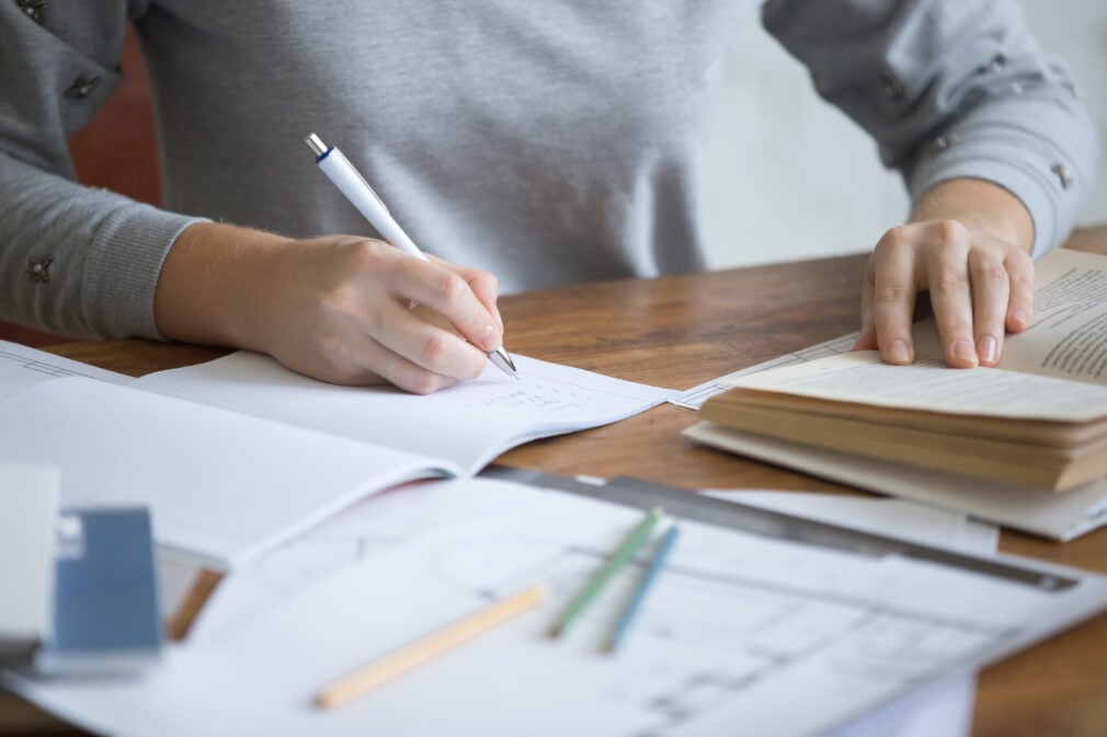 Examenul naţional de bacalaureat 2026 începe luni, cu probele de evaluare a competenţelor