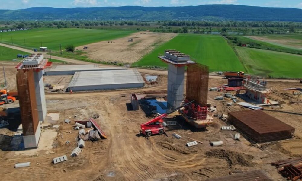 VIDEO Cursă contracronometru pe Autostrada Moldovei A7 pentru banii din PNRR