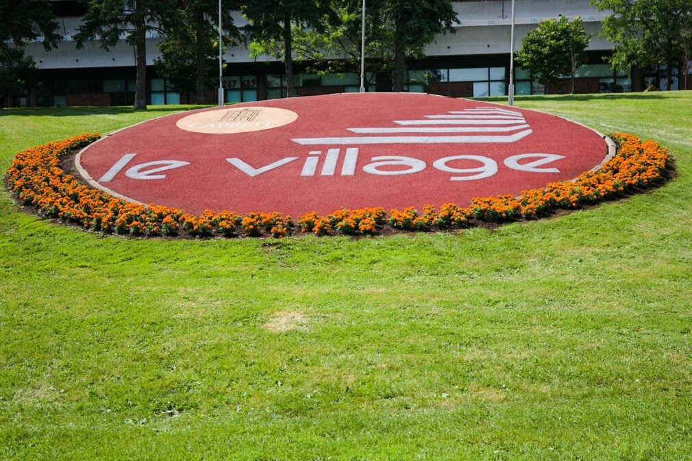 FOTOREPORTAJ Le Village Olympique: la 50 de ani de la nota 10, am ajuns în locul în care a dormit Nadia