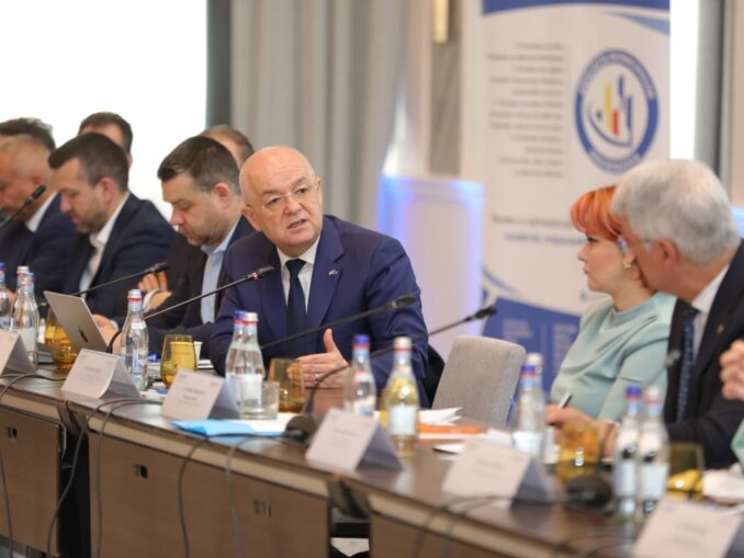 Salariile primarilor cresc și cu 58%. Cât vor încasa anual până la maximul din 2031