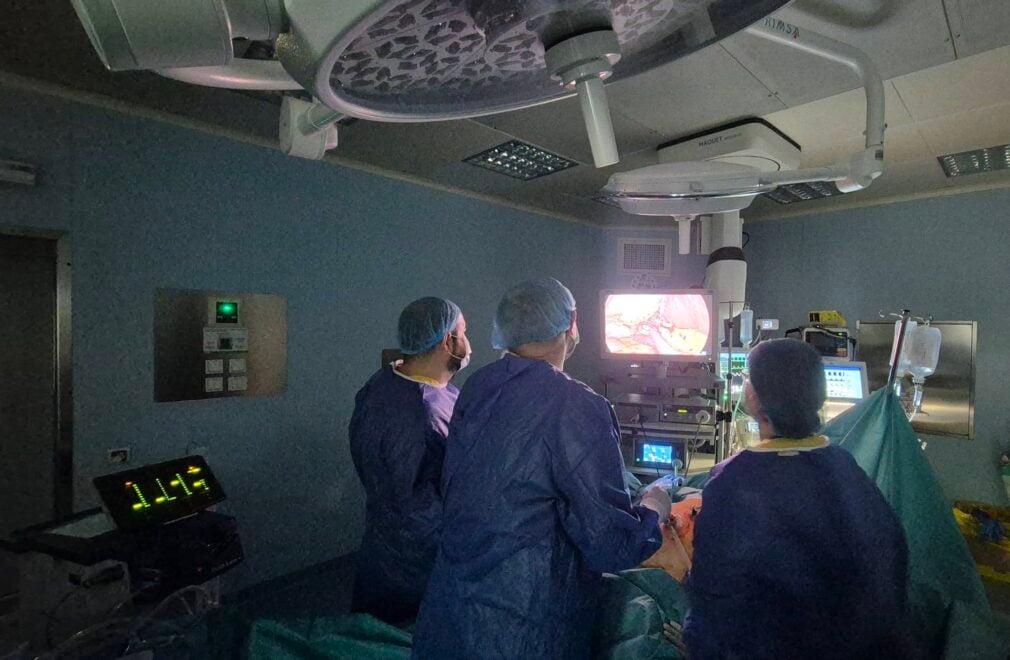 Salariile cresc, veniturile scad. Marea durere din sistemul medical: sporurile și gărzile. Cât pierd medicii față de veniturile actuale