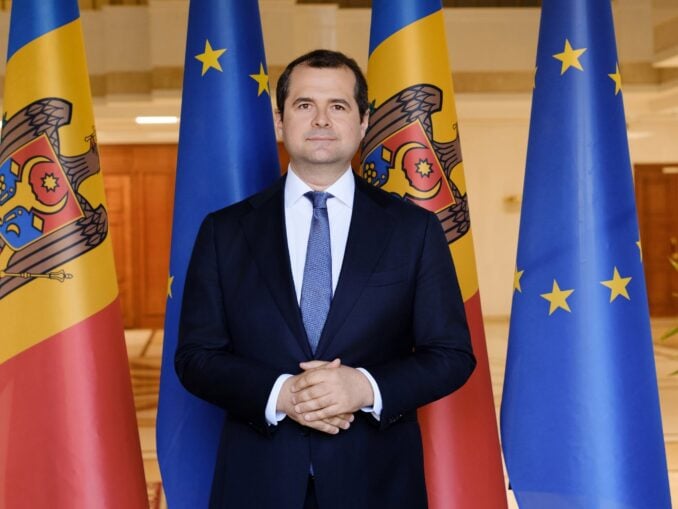 Știrile zilei din Republica Moldova: proteste, parteneriat moldo-american și războiul pentru istorie