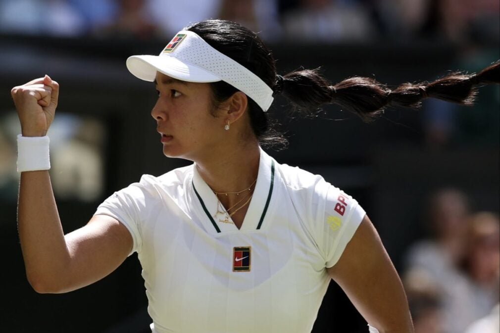 Iga Swiatek, eliminată de Alexandra Eala la Wimbledon. Filipineza a scris istorie la Londra