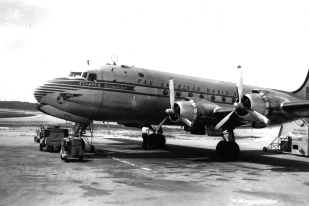 Epava avionului care a schimbat siguranța în aviație, găsită după 74 de ani