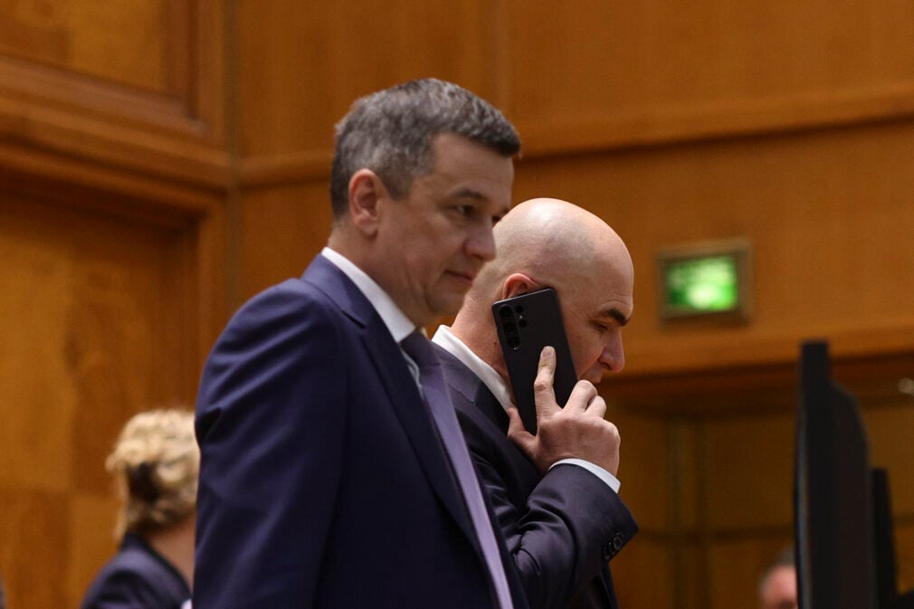 Înfrângere a guvernului Bolojan în fața PSD la ÎCCJ. O hotărâre care modifică numele unei stațiuni de cercetare, suspendată definitiv
