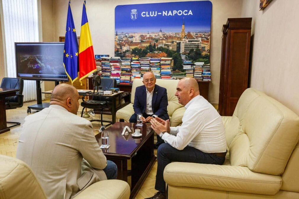 Ilie Bolojan, întâlnire cu Emil Boc, la Cluj-Napoca. Printre temele discutate: PNRR și „aspecte politice care reconfirmă statutul PNL”