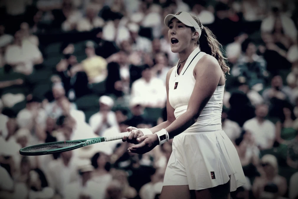 Mirra Andreeva, eliminată de la Wimbledon, chiar dacă a salvat șapte mingi de meci în fața Krejcikovei