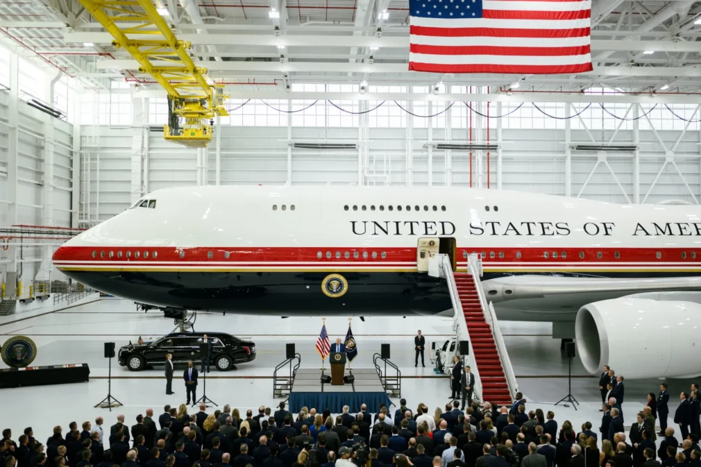 VIDEO Trump a ales avionul vechi pentru plecarea din Turcia, invocând riscuri de securitate