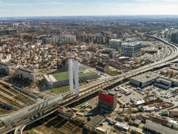 Trafic oprit, constructor de negăsit. Cum a blocat PMB Pasajul Basarab înainte să lanseze licitația