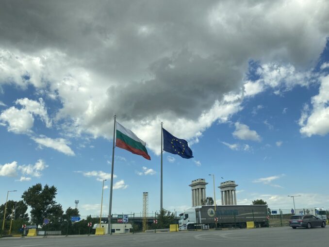 De mâine, crește prețul vinietei în Bulgaria
