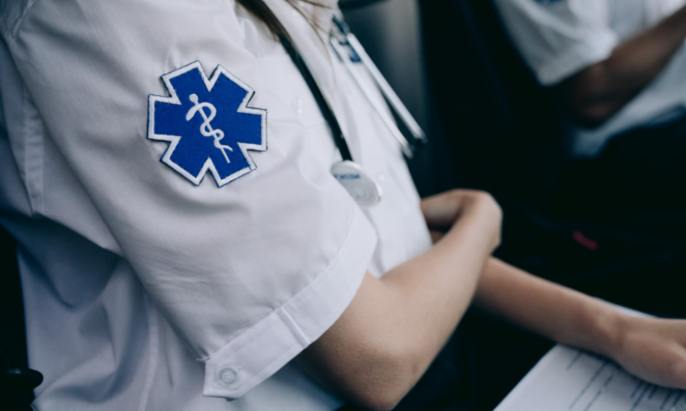EXCLUSIV Ce țări aleg asistenții medicali când decid să plece din România. Ce îi motivează să plece