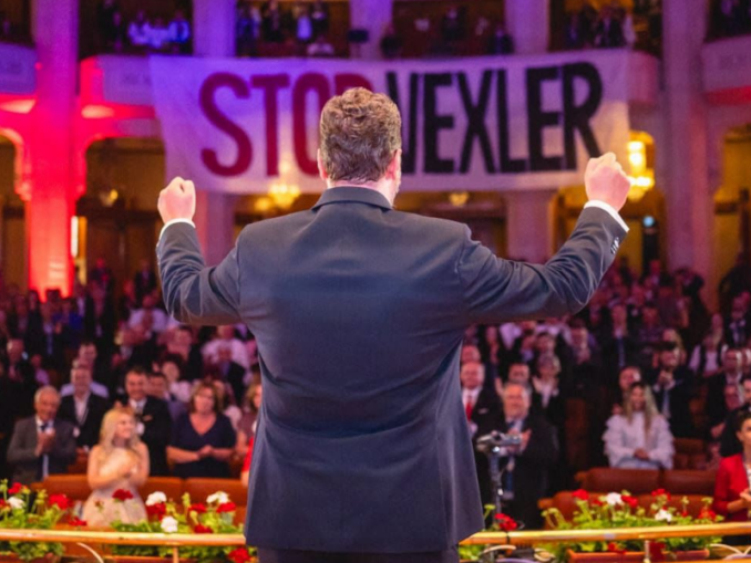 Claudiu Târziu, despre „Stop Vexler”: Omagierea lui Codreanu sau Ceaușescu n-ar trebui controlată de stat