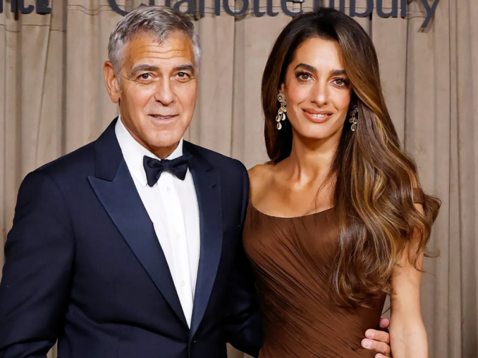 George și Amal Clooney și-au evacuat locuința din Franța din cauza incendiilor de vegetație