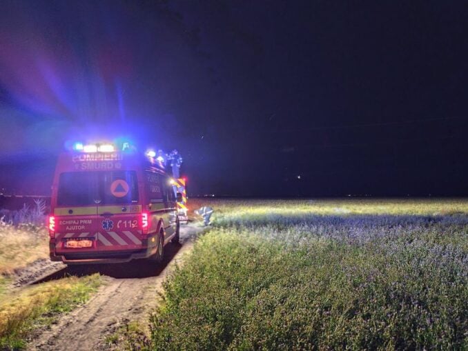 Alertă în Buzău, după un apel la 112 despre un obiect luminos căzut pe câmp. Sesizarea nu s-a confirmat