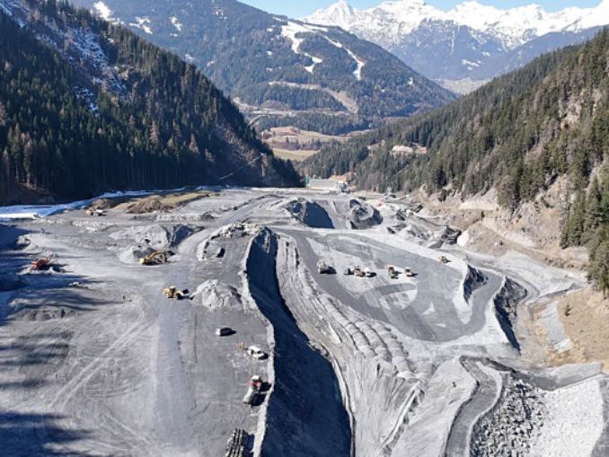 Mega-inginerie sub Alpi: Cum se construiește cel mai lung tunel feroviar din lume și pariul ecologic din spatele proiectului