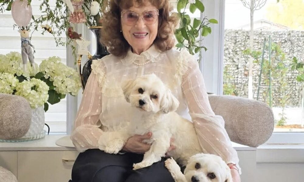 Angela Similea la 80 de ani – O viață întreagă de lumină, cântec și destin