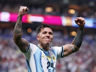 Argentina ajunge în sferturile Cupei Mondiale prin remontada lui Messi